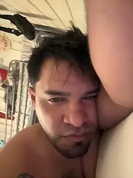 guajiro276565 online show from March 2025 04:30:02 PM