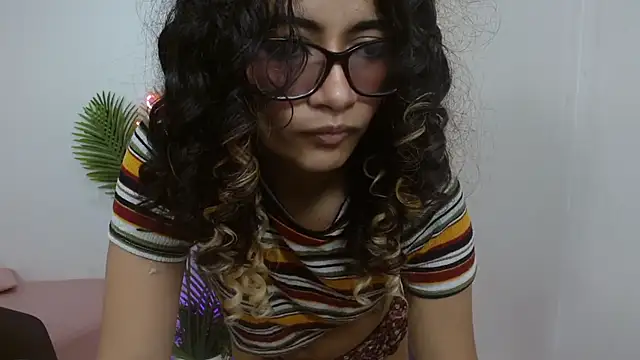 kristen tay online show from February 2025 06:49:02 AM