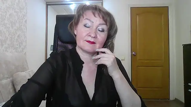 Snapshot of Victoria_secrets_ chatting on February 2025 02:54:01 PM Victoria secrets  online show from February 2025 02:54:01 PM