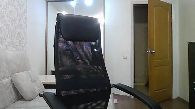 Snapshot of Victoria_secrets_ chatting on March 2025 05:54:02 AM Victoria secrets  online show from March 2025 05:54:02 AM