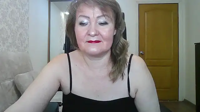 Snapshot of Victoria_secrets_ chatting on March 2025 11:50:01 AM Victoria secrets  online show from March 2025 11:50:01 AM