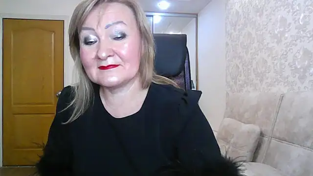 Snapshot of Victoria_secrets_ chatting on October 2025 02:17:02 PM Victoria secrets  online show from October 2025 02:17:02 PM