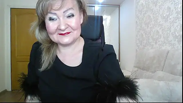 Snapshot of Victoria_secrets_ chatting on October 2025 09:30:01 AM Victoria secrets  online show from October 2025 09:30:01 AM