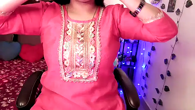 megancatluna online show from January 2026 06:28:02 AM