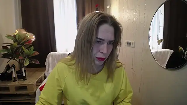 TessaDaybreak online show from March 2025 07:19:02 AM