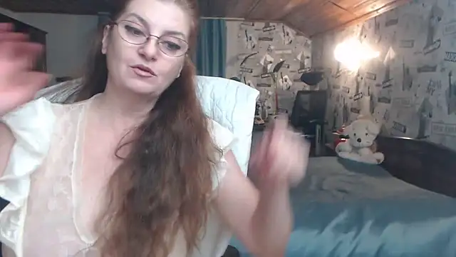 Snapshot of Tatyana72 chatting on January 2025 08:42:01 PM Tatyana72 online show from January 2025 08:42:01 PM