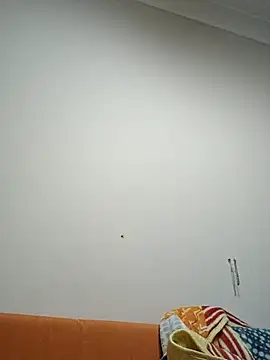 Snapshot of BellBort chatting on December 2025 04:36:02 PM BellBort online show from December 2025 04:36:02 PM