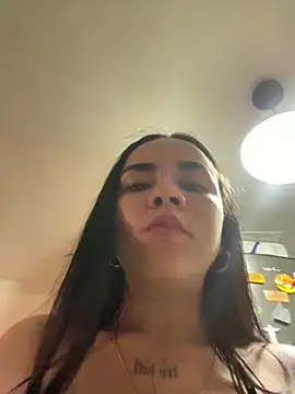 Naatalia online show from February 2025 03:31:02 AM