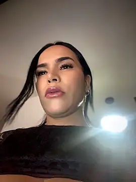 Naatalia online show from April 2026 04:58:02 PM