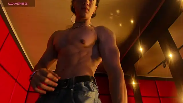 KaryBig3 online show from March 2025 04:23:02 AM