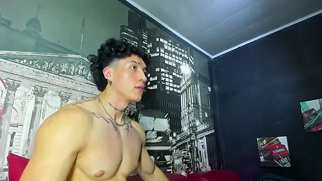 KaryBig3 online show from March 2025 07:26:01 AM