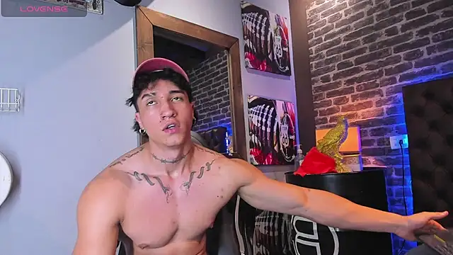 KaryBig3 online show from March 2025 07:59:01 AM