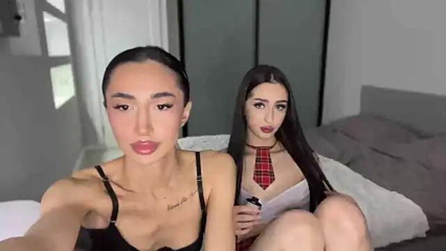 alissadreams online show from December 2025 09:32:01 PM