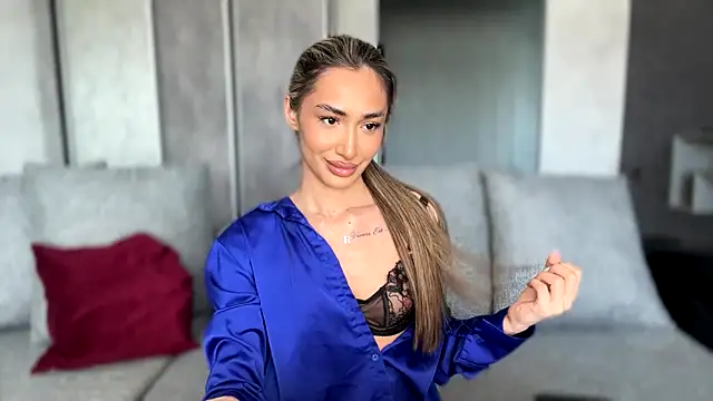 Snapshot of alissadreams chatting on June 2026 08:27:02 AM alissadreams online show from June 2026 08:27:02 AM