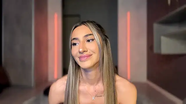 Snapshot of alissadreams chatting on July 2026 03:40:01 PM alissadreams online show from July 2026 03:40:01 PM