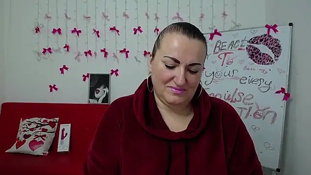 DianaMGG online show from March 2026 06:40:01 AM