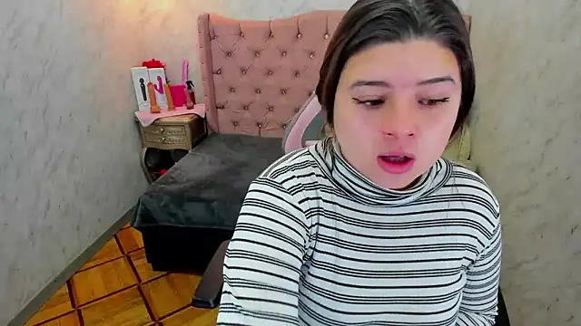 Lianngrace online show from March 2026 01:58:02 PM