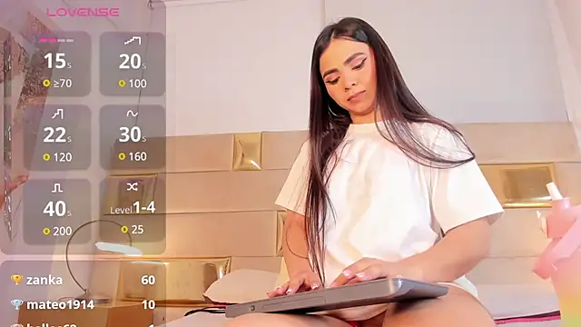 Snapshot of Natty_roberts_ chatting on March 2025 11:28:02 PM Natty roberts online show from March 2025 11:28:02 PM
