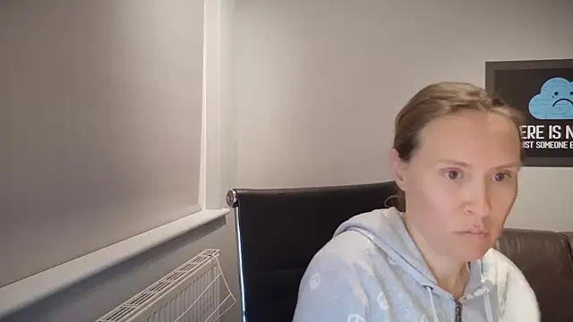 eatmypie69 online show from April 2026 08:09:02 PM