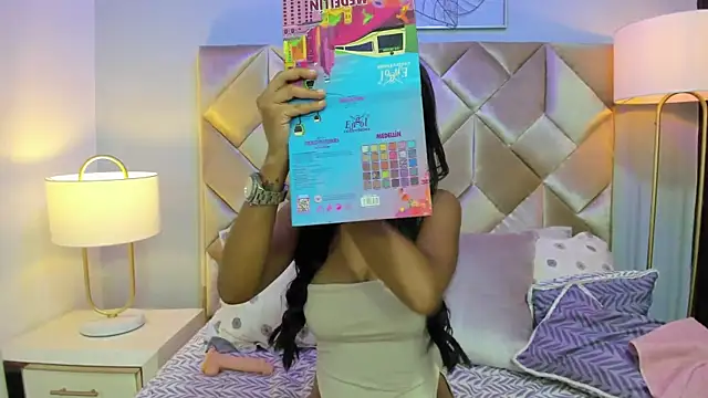 Snapshot of JasmineRoss_1 chatting on March 2025 01:16:01 AM JasmineRoss 1 online show from March 2025 01:16:01 AM