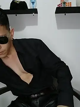 Mr-Eros-Master online show from February 2025 02:18:01 AM