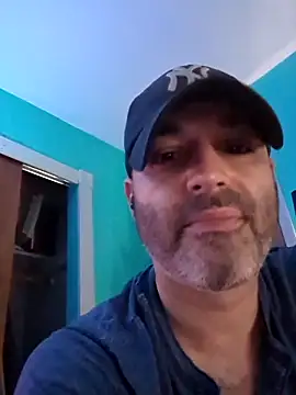 Novabear6996 online show from April 2026 06:03:02 AM