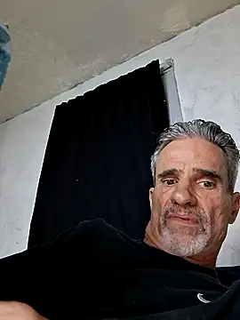Snapshot of Billgreen69 chatting on March 2026 02:24:02 AM Billgreen69 online show from March 2026 02:24:02 AM