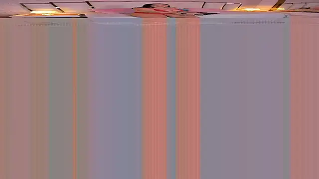 hillary uckerman  online show from February 2025 12:01:02 PM