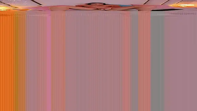 hillary uckerman  online show from February 2025 03:06:01 PM