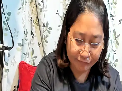 hotchubby88 online show from November 2025 12:44:01 AM