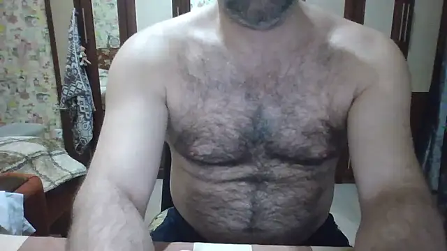 Snapshot of QuilyLoverx chatting on February 2025 06:11:01 PM QuilyLoverx online show from February 2025 06:11:01 PM