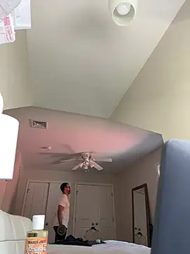 plaintreebull online show from April 2026 06:23:01 PM