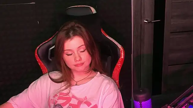 baby Milaaaaaaa online show from February 2025 01:13:02 AM