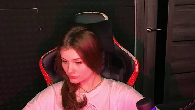 baby Milaaaaaaa online show from February 2025 07:58:01 PM