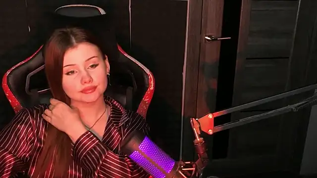 baby Milaaaaaaa online show from March 2025 08:37:02 PM