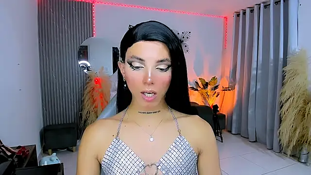 Snapshot of nilam_valker chatting on November 2025 12:38:02 AM nilam valker online show from November 2025 12:38:02 AM