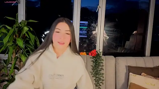 Ivanna West online show from October 2025 10:25:01 AM