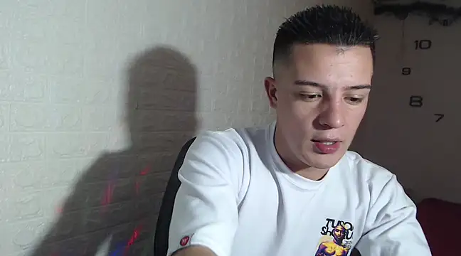 CamiloBeltran  online show from March 2025 06:25:01 PM