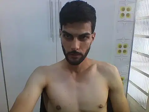 Gabrielteixeira120 online show from April 2026 07:58:02 PM