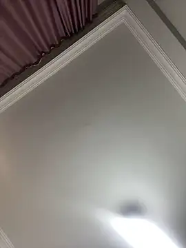 yasemintas online show from March 2026 01:33:01 PM