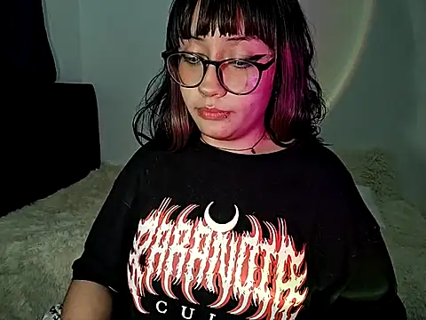 blue katt online show from March 2025 10:05:01 AM