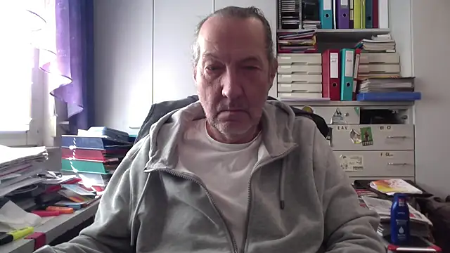 HMStraps01 online show from March 2025 10:38:02 AM