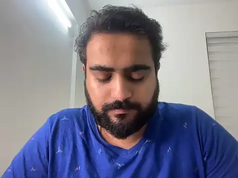 Snapshot of indian_thonger chatting on November 2025 01:48:02 AM indian thonger online show from November 2025 01:48:02 AM