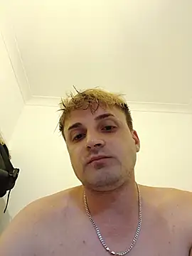 Snapshot of Eusuntnoulgigolo chatting on July 2026 07:28:02 PM Eusuntnoulgigolo online show from July 2026 07:28:02 PM