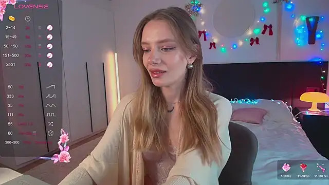 LunaticaBae online show from January 2026 04:50:02 AM