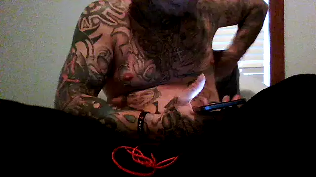 Snapshot of mickeyg420 chatting on March 2025 01:52:02 PM mickeyg420 online show from March 2025 01:52:02 PM