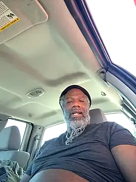 KingSlim56 online show from October 2025 07:03:02 PM