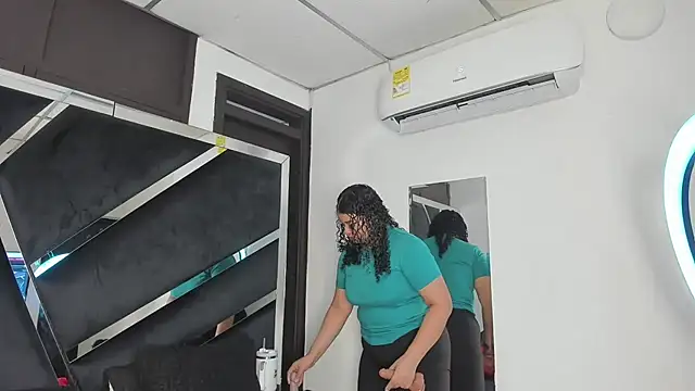 Rubyxht online show from November 2025 12:38:01 PM