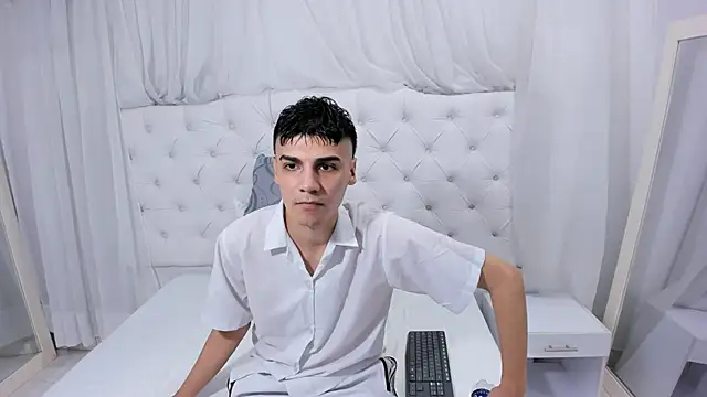 frank jhonsson online show from January 2026 05:17:01 PM