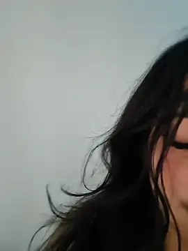 Snapshot of ElaRuil69 chatting on July 2026 03:19:02 AM ElaRuil69 online show from July 2026 03:19:02 AM